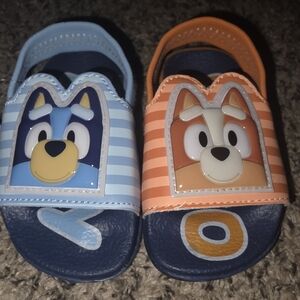 Bluey Toddler Unisex Soccer Slide Size 5